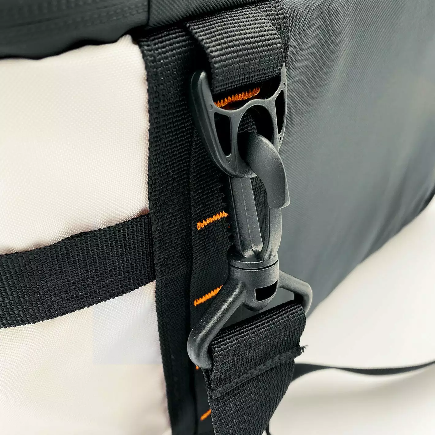 Pelican Sport Exochill Seat Pack Cooler - Image 5